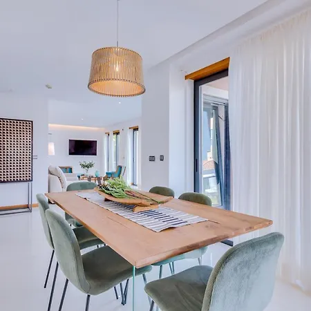 Vale Do Lobo, 'golf By The Pool' 2 Bedroom *