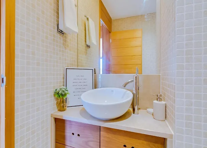 Vale Do Lobo, 'golf By The Pool' 2 Bedroom Apartament Vale do Lobo